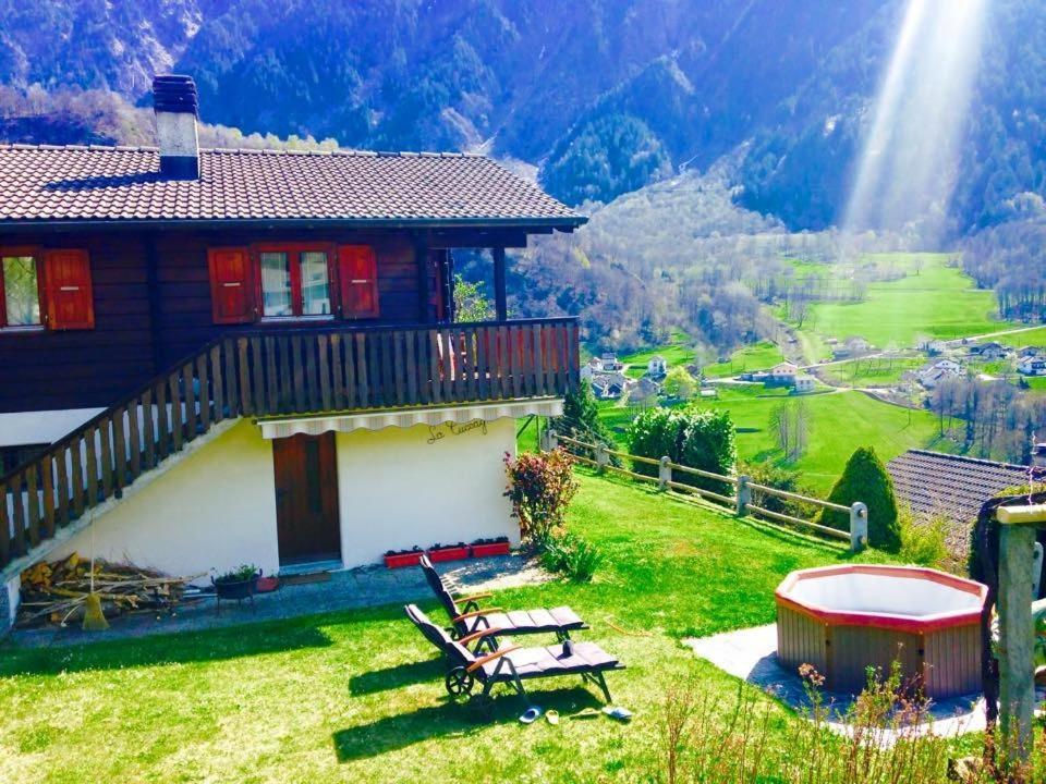 Modern Charme Studio In Chalet Villa Ponto Valentino Eksteriør bilde
